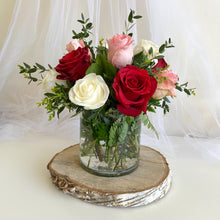 Load image into Gallery viewer, Be Mine - HKFlowers
