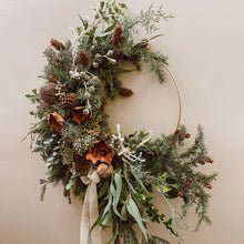 Load image into Gallery viewer, Winter Wonderland Wreath - HKFlowers
