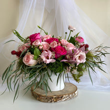 Load image into Gallery viewer, xoxo - HKFlowers
